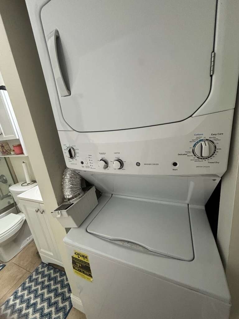 Building Photo - 210 SW 11th St