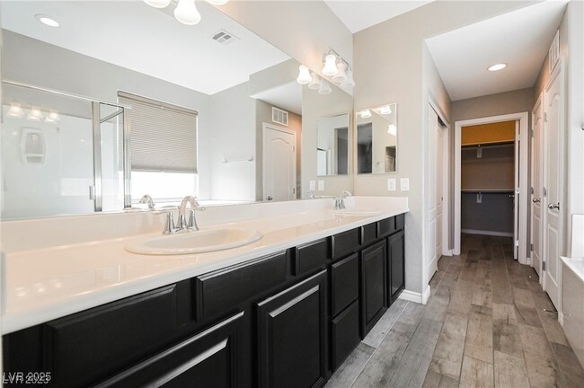 Building Photo - 3392 Satori Ct
