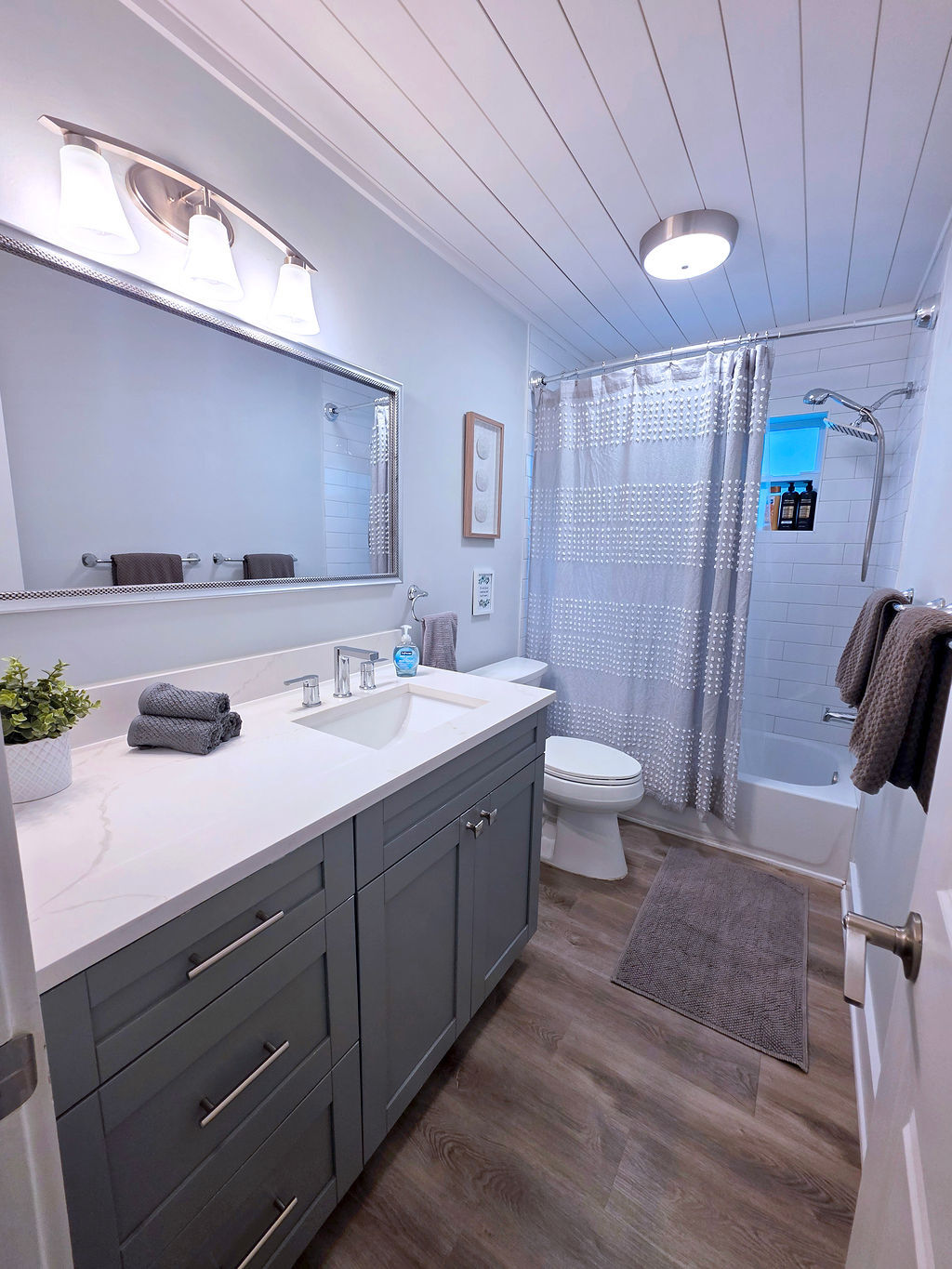 Building Photo - 2019 Shadow Pine Dr