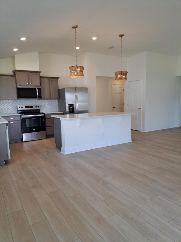 Building Photo - 59 Signet Cir