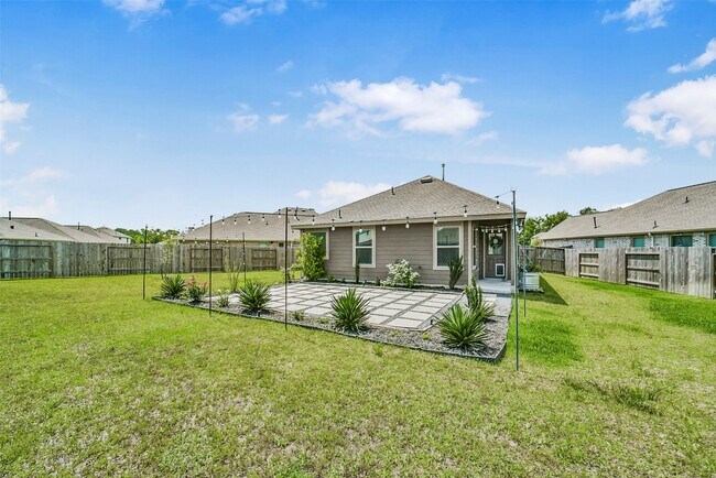 Building Photo - 3003 Halleton Ct.
