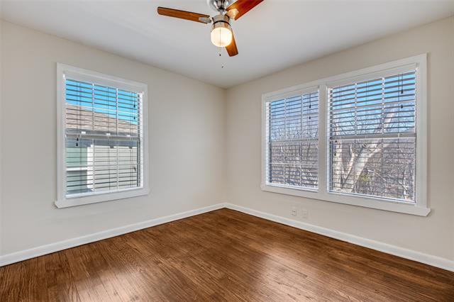 Building Photo - 306 N Montreal Ave