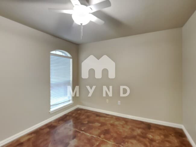Building Photo - 127 Jolin Ln