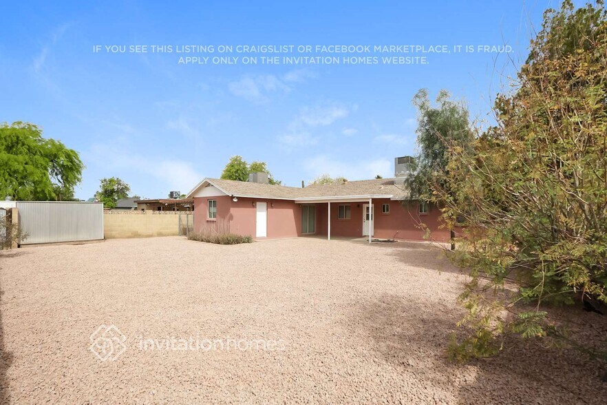 Building Photo - 401 E Fremont Dr