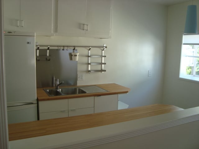 Building Photo - 1548 Rendall Plz