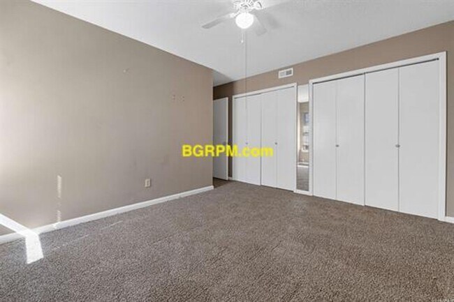 Building Photo - 3 BD 1 BA