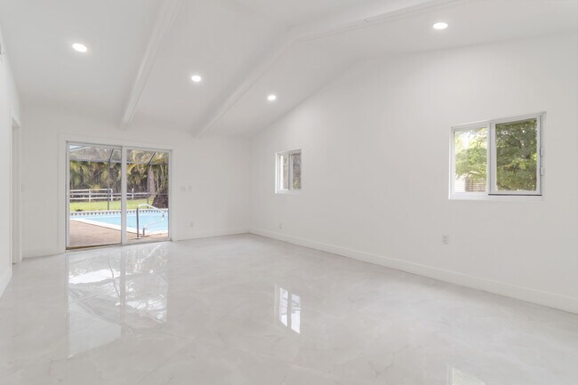 Building Photo - 3699 Liberty Square