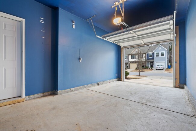 Building Photo - Stylish and Spacious 3 Bedroom, 2.5 Bathroom End-Unit Townhome w/ Garage! - ** SPECIAL OFFER: HAL...