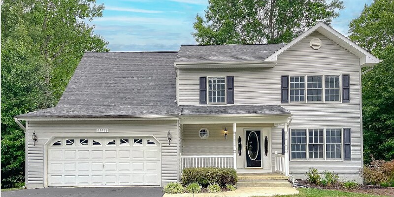 Building Photo - 23238 Willow Creek Way