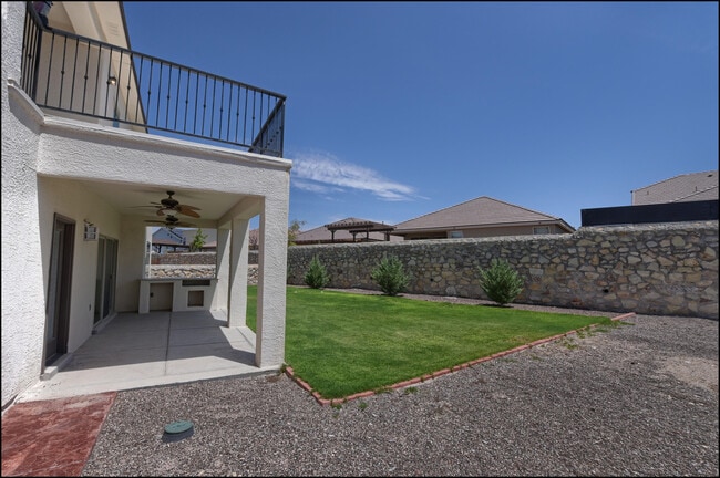 Building Photo - 2166 Enchanted Crst Dr