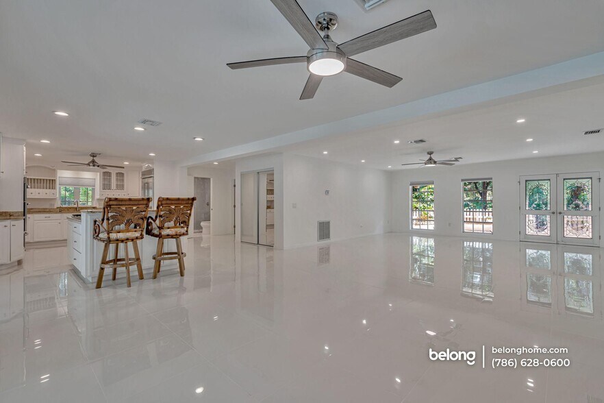 Building Photo - 6235 4th St