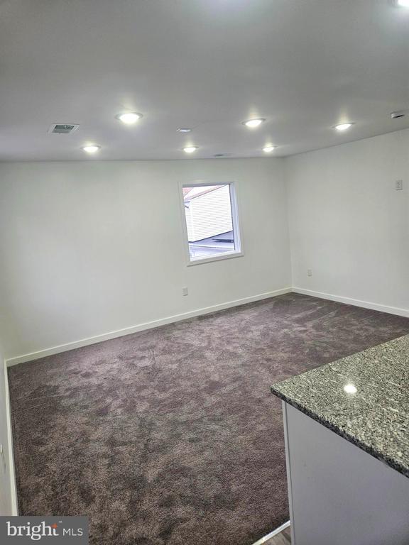 Building Photo - 454 Germantown Pike