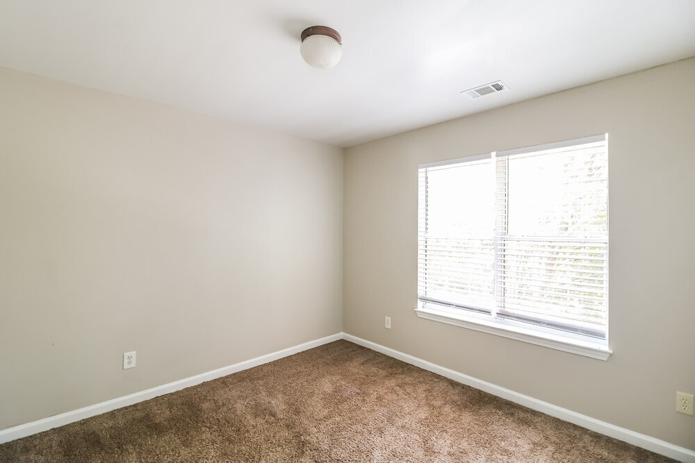 Building Photo - 618 Brookwater Dr