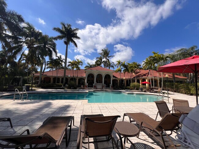 Building Photo - 4241 San Marino Blvd