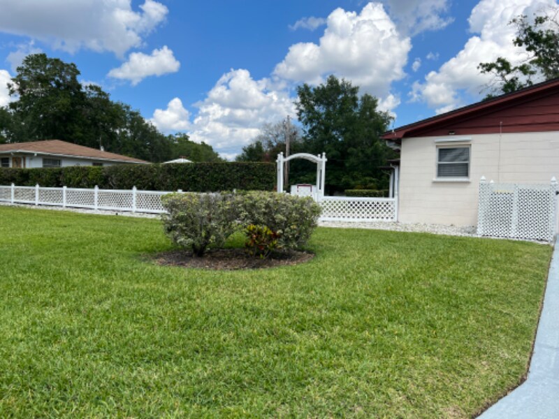 Building Photo - 615 W Pipkin Rd