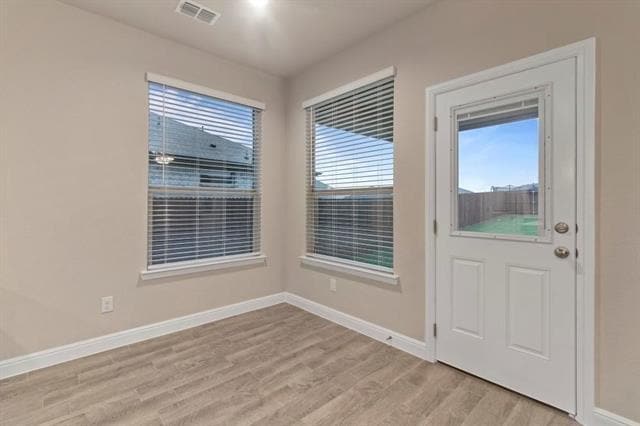 Building Photo - 15725 Hazelhurst Ln