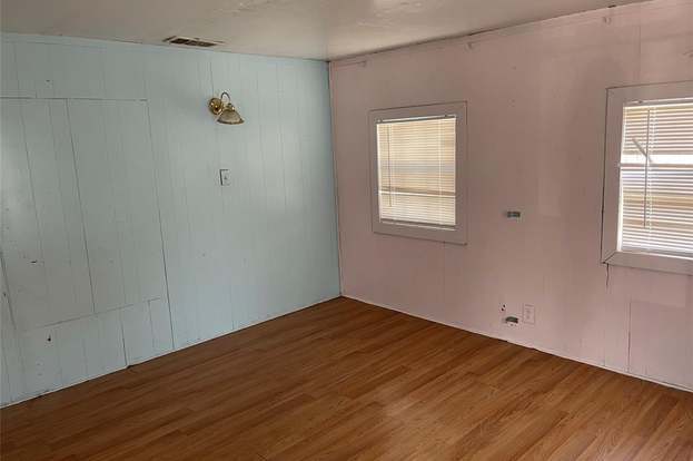 Building Photo - 1710 Western Park Dr