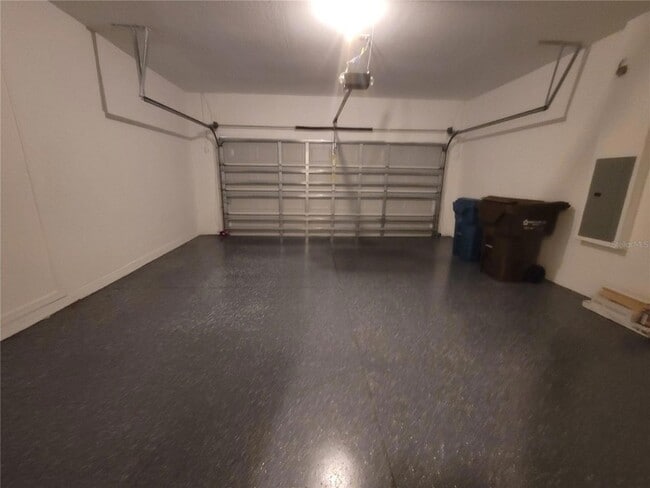 Building Photo - 140 Highland Meadows St