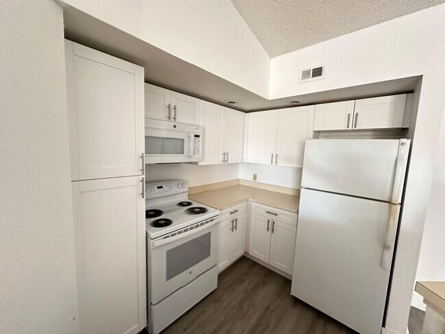 Building Photo - 1401 Village Blvd