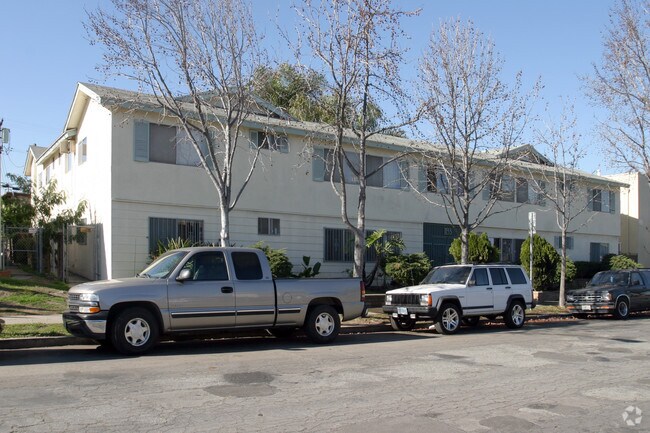 Building Photo - 1133 Freeman Ave