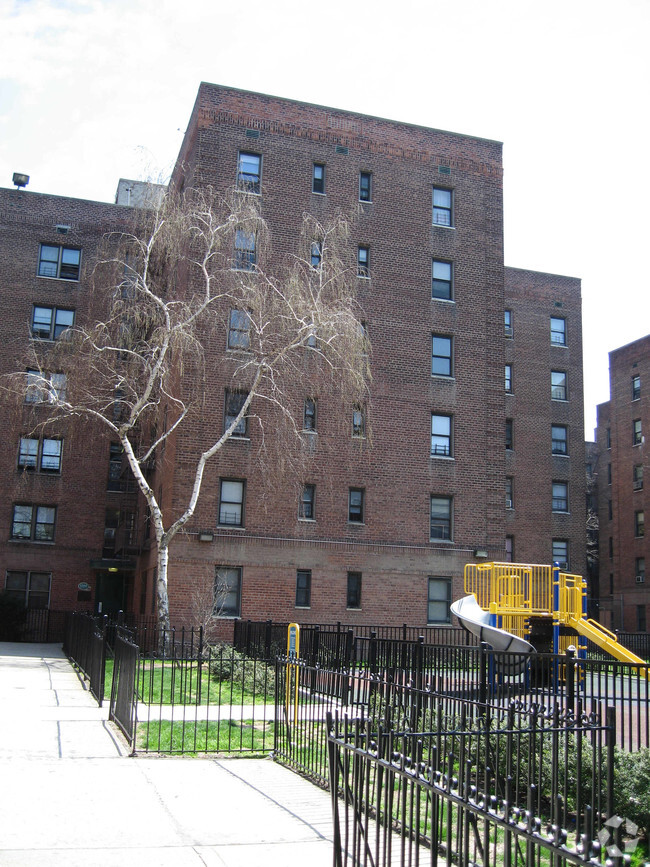 Building Photo - Flatbush Gardens