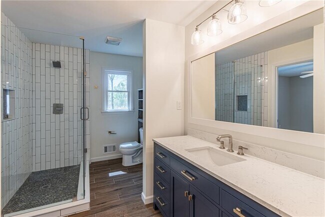 Building Photo - 4571 Huntridge Dr