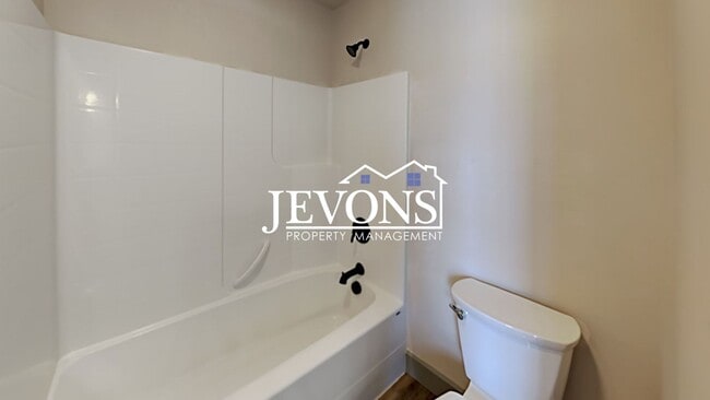 Building Photo - $500 Rent Credit - Spacious 4-bedroom home...