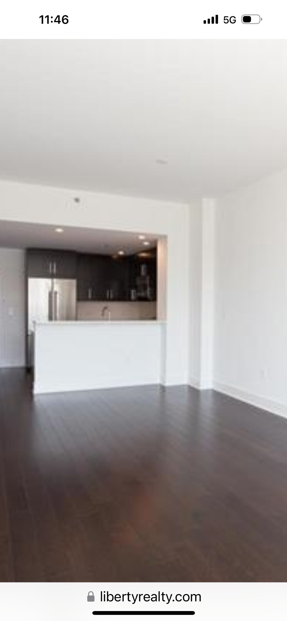 Building Photo - 1100 Maxwell Ln
