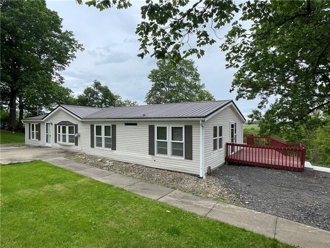 Primary Photo - 535 Swihart Rd
