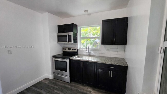 Building Photo - 164 NW 69th St
