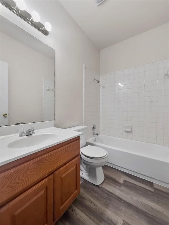 Building Photo - 7502 Lazy Creek Dr