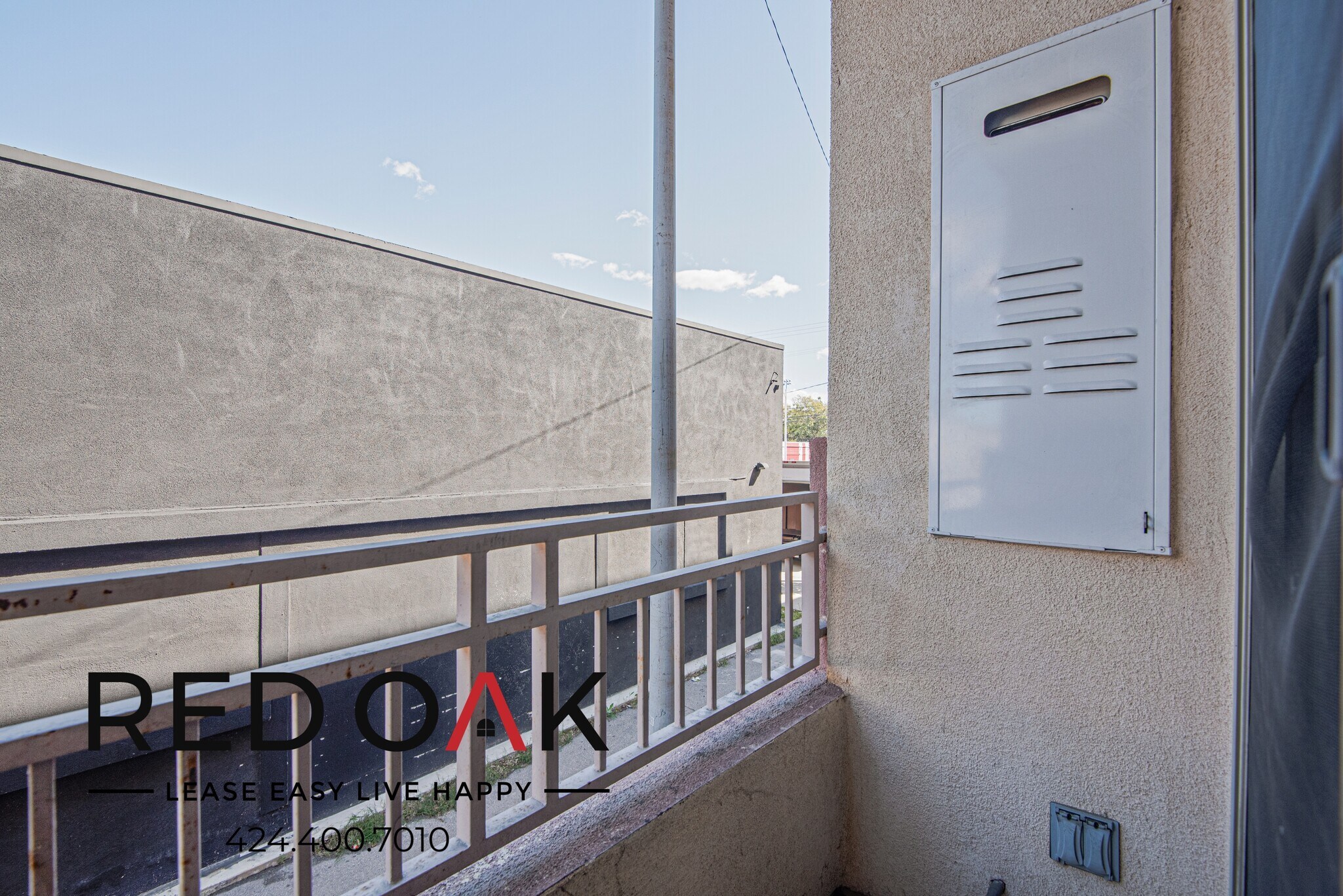 Building Photo - 8747 Sepulveda Blvd