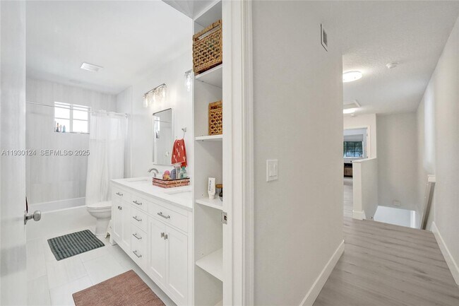 Building Photo - 3643 San Simeon Cir