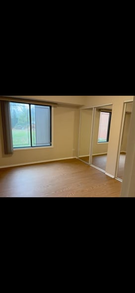 Building Photo - 710 Saint Andrews Ln