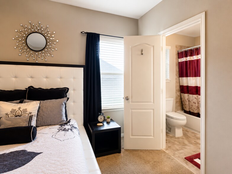 Building Photo - 5934 Beeston Hall Ct