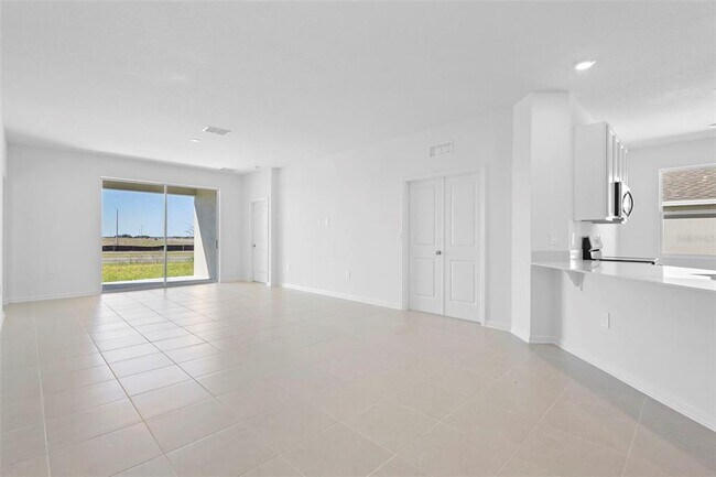 Building Photo - 2234 Rock Dr