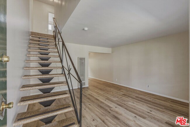 Building Photo - 2701 Kansas Ave