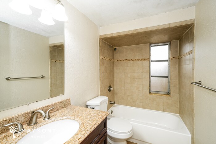 Building Photo - 6431 Citation Dr
