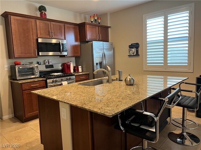 Building Photo - 2741 Crystal Blue St