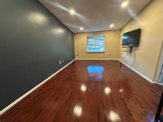 Building Photo - 26 Catherine Ct