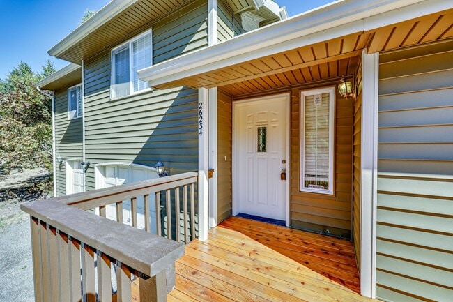 Building Photo - Nice Kingston Home