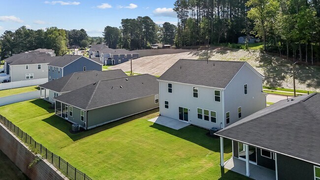 Building Photo - 2138 Rockface Wy
