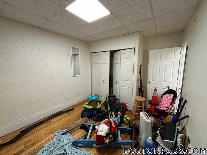 Building Photo - 439 Cambridge St