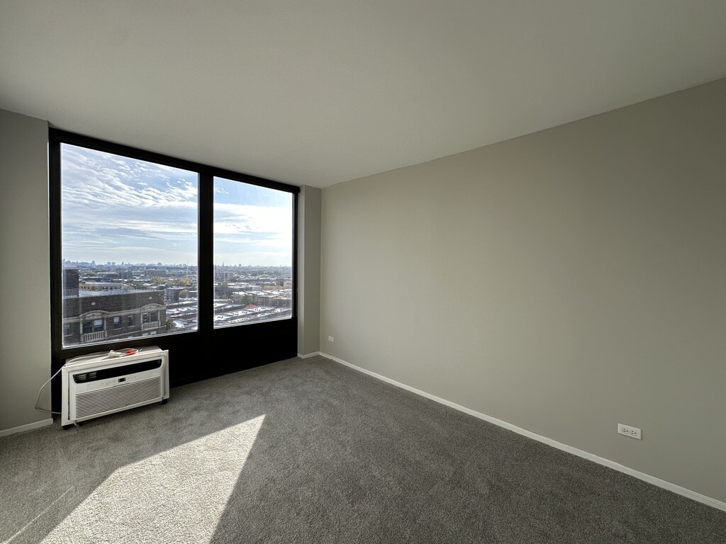 Building Photo - 4334 N Hazel St