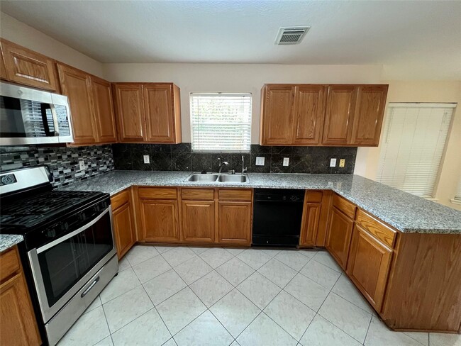 Building Photo - 2211 Ruffian Ln