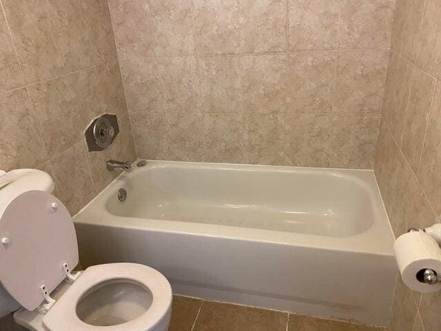 Building Photo - 1291 NW 13th St