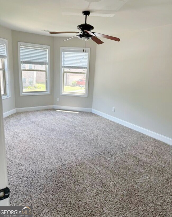 Building Photo - 225 Sanctuary Dr