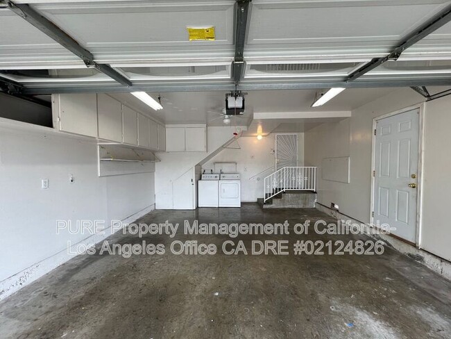 Building Photo - 21409 Dolores St