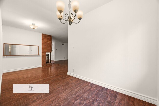 Building Photo - 6928 Vanscoy Ave