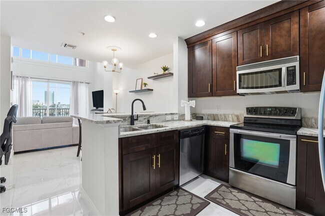 Building Photo - 2743 First St